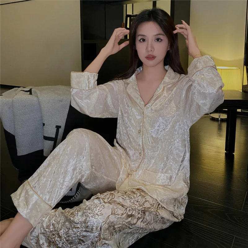 2024 Winter Luxury Two Piece Set Gold Velvet Sleepwear Women Ins Style High Quality Home Loungewear V-neck Long Sleeve Pants