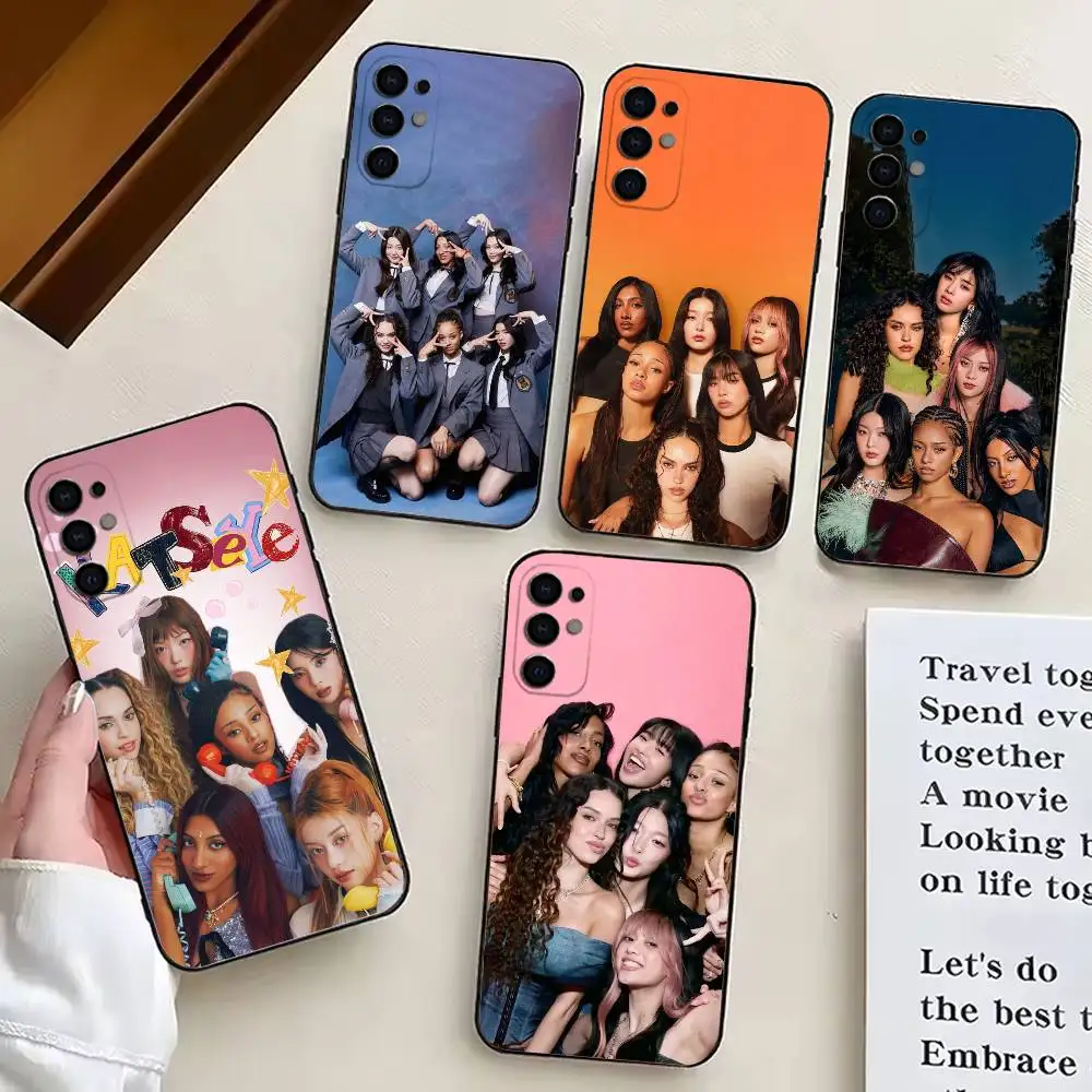

Hot Music girls K-KATSEYE-ES Phone Case For Samsung S25,S24,S21,S22,S23,S30,Ultra,S20,Plus,Fe,Lite,Note,10,Black Cover