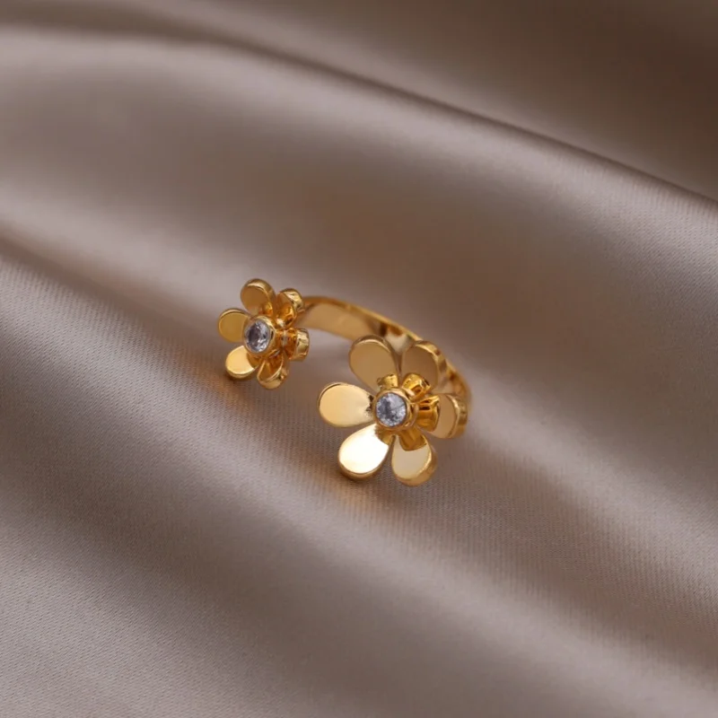 French new design fashion says a 16K gold plated metal flower opening ring is an elegant women's evening party accessory