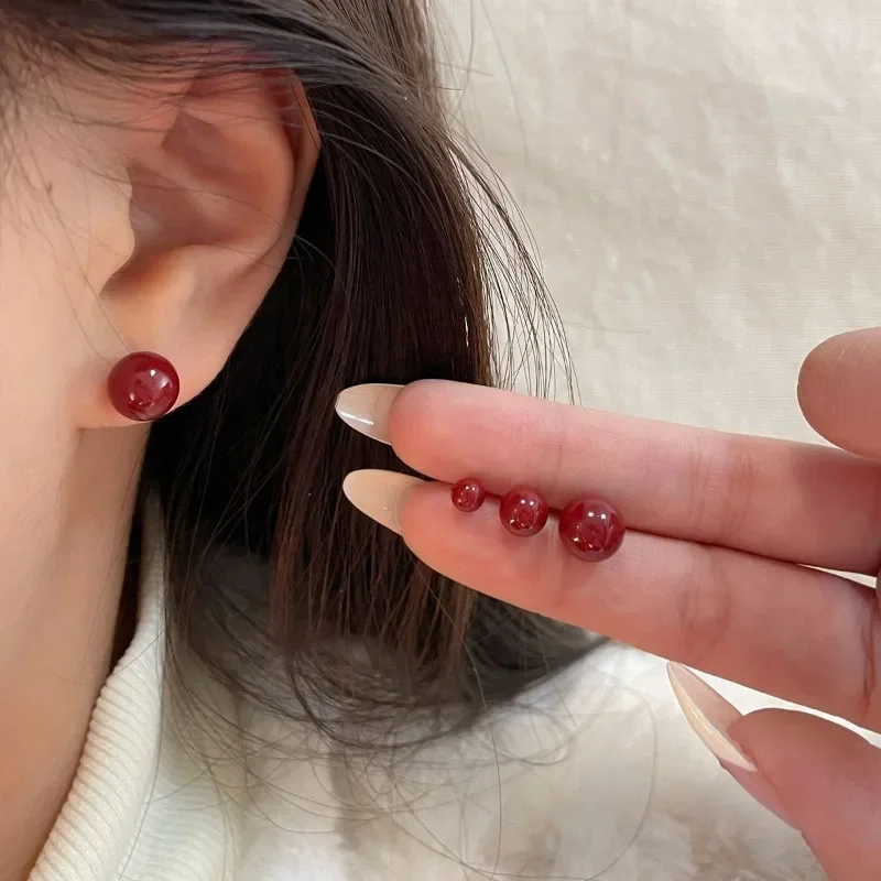 New 4/6/8mm Fashion Red Color Cinnabar Cartilage Stud Earrings for Women Girls Simple Delicate Metal Geometric Ear Bone Earrings