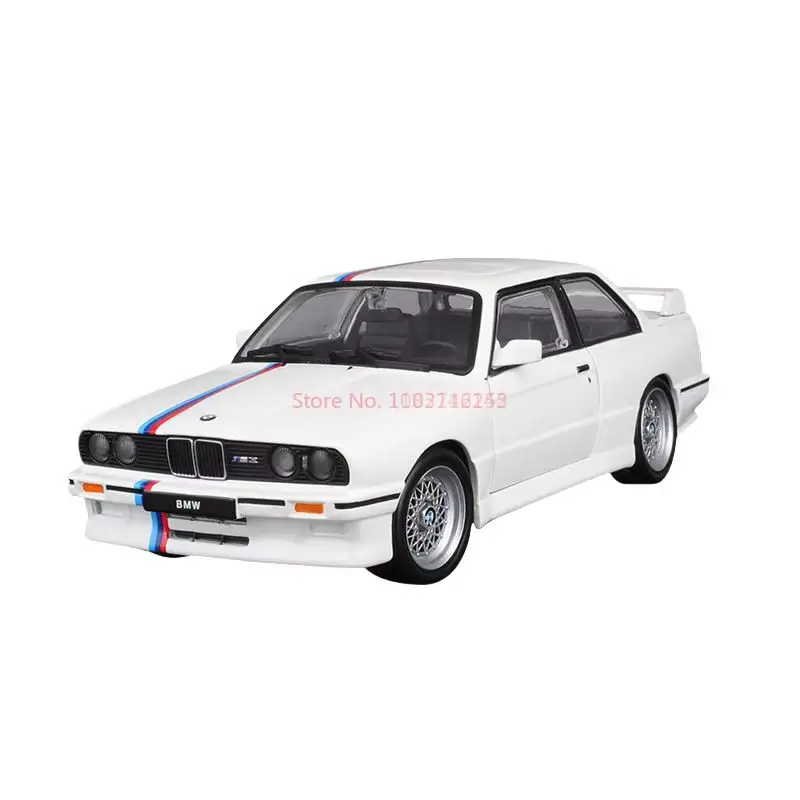 Bburago 1:24 BMW 1988 M3(E30), miniatur Diecast Model Bmw mobil Retro Aloi mewah, hadiah Natal anak-anak