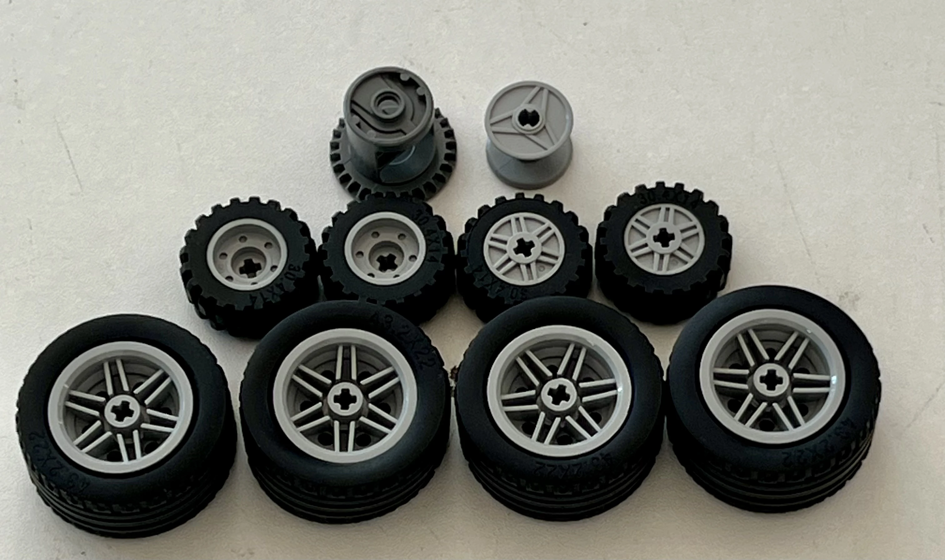 

9686 Technical Parts Multi Technology Programming Educational Building Blocks For School Students, Power Function Set