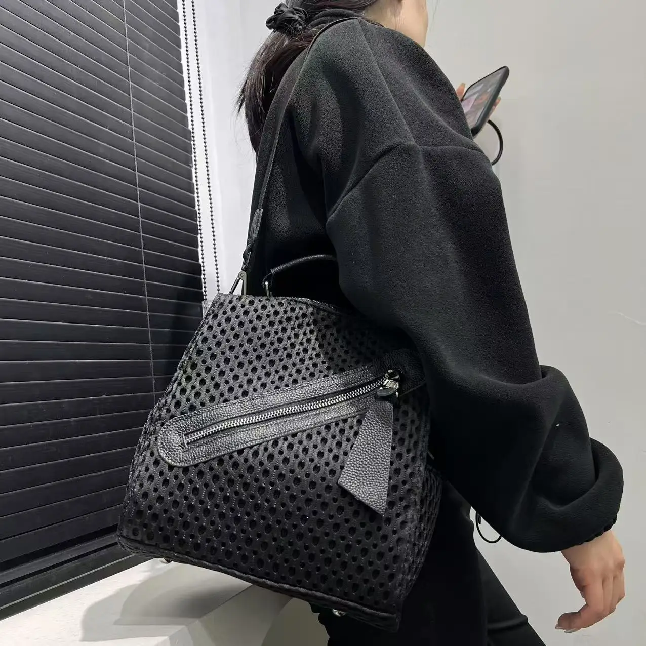 Mesh Panel Multi-Zipper Backpack Large Capacity Convertible Shoulder Bag Breathable Spacious Daypack Versatile Casual Travel Bag