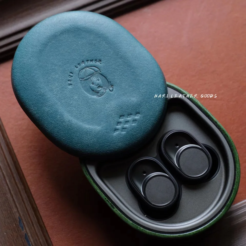 Handcrafted multicolor Genuine leather for the Devialet Gemini earphones full cover with customized free printing alphanumeric