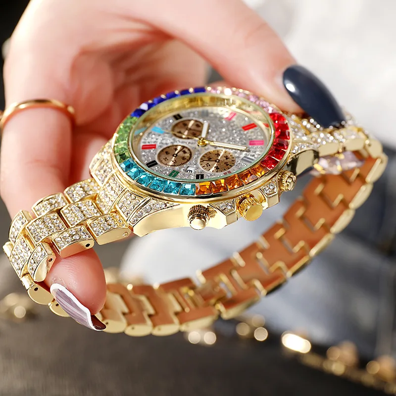 Orologio da donna ragazza semplice quadrante dorato orologio al quarzo ghiacciato orologio da polso con strass di lusso di grandi dimensioni per