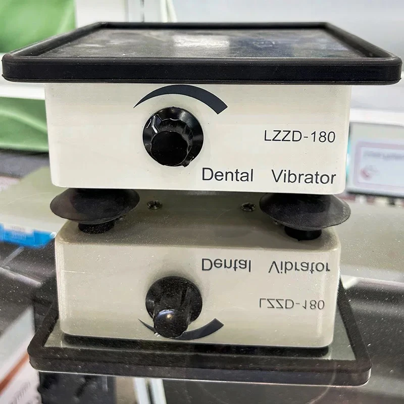 220/110V Dental Plaster Oscillator Square Oscillator To Remove Bubbles Plaster Model Powerful Oscillating Machine
