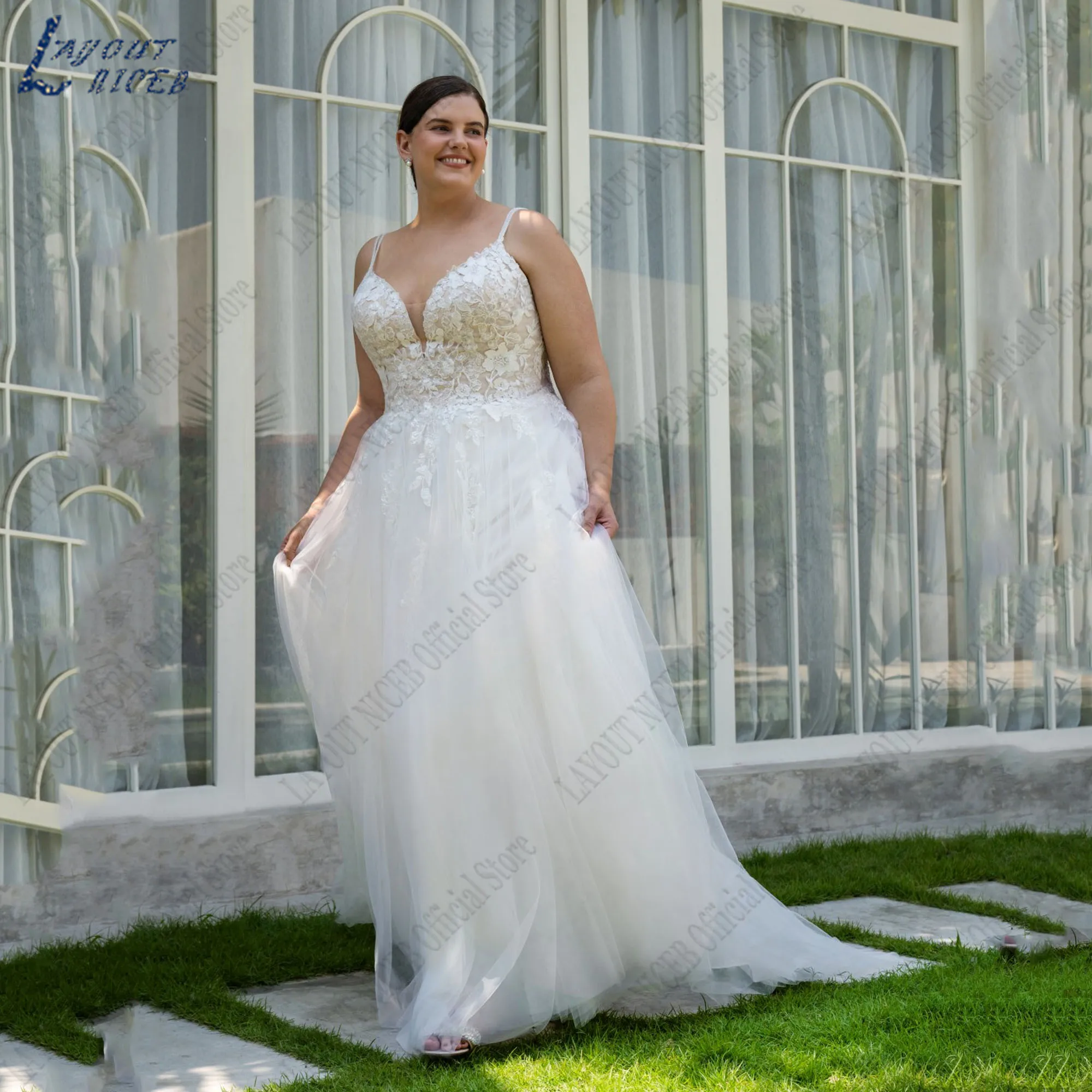 LAYOUT NICEB Plus Size abito da sposa per donna scollo a v a-line maniche staccabili Applique Backless abiti da sposa spalline sottiliLAYOUT NICEB Plus Size abito da sposa per la donna V-Neck A-Line Maniche staccabili