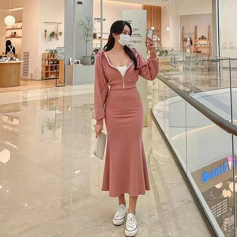 

Lady Long Sleeve Hoodies and Mermaid Skirts Suits OL New Trendy Slim Solid Female 2 Sets 2023 Fall Women Corduroy Two Piece Sets