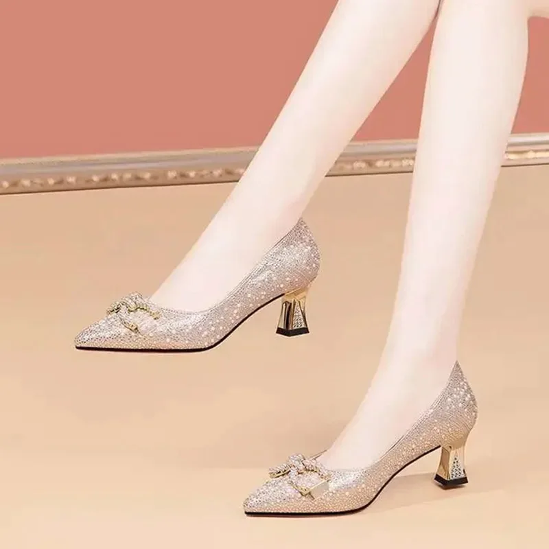 Elegant Water Diamond Pointed Toe High Heels Women's Spring Summer New Medium Heel Shoes French Wedding Shoes Rubber Surface