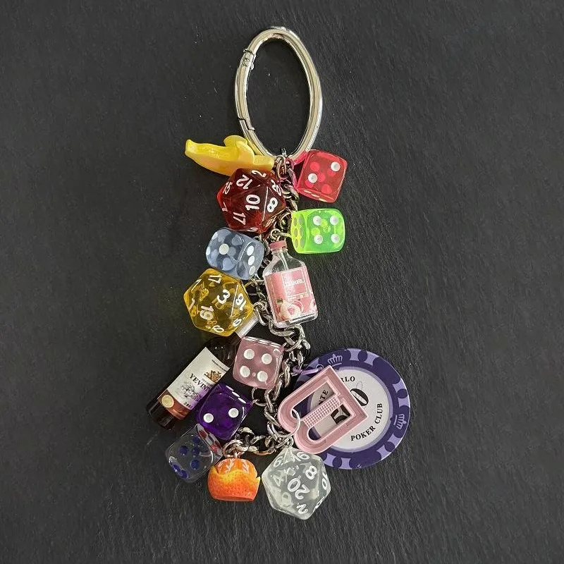 

2026 New Creative Charm Colourful Glaze Goldfish Striped Seahorse Glass Pendant Necklace for Women Cute Jewelry Accessories Gift