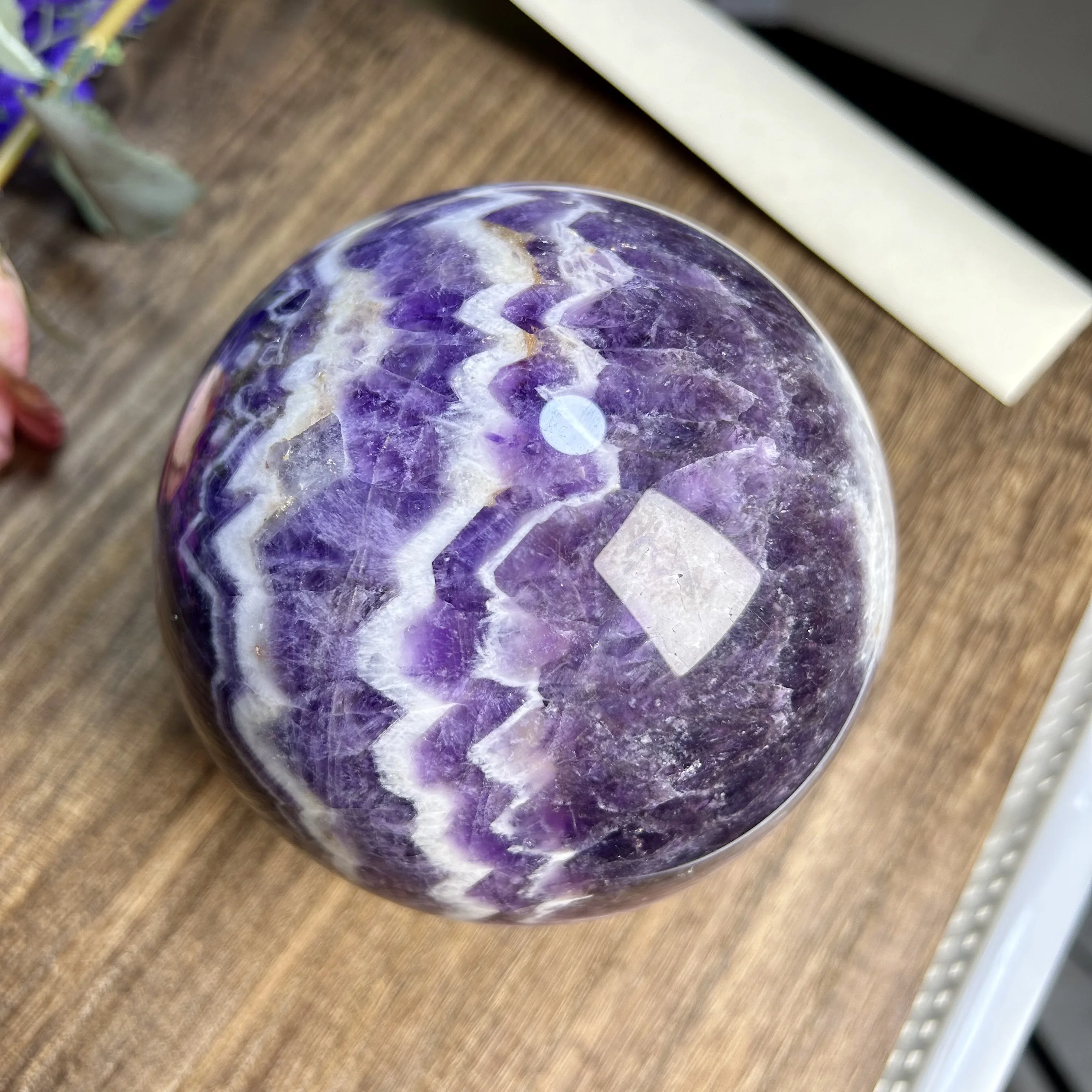 Natural Dream Amethyst Quartz Crystal Sphere Reiki Healing Home Decor Crystal Crafts 2360g 112mm 4th