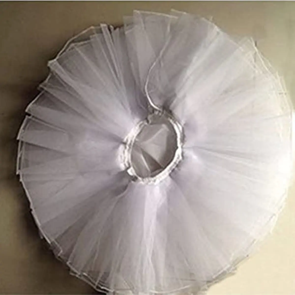 สตรี Petticoat 4ระดับฟองกระโปรง Layering Hoopless Tutu Crinoline Underskirts ความยาวสั้น Mini พัฟ