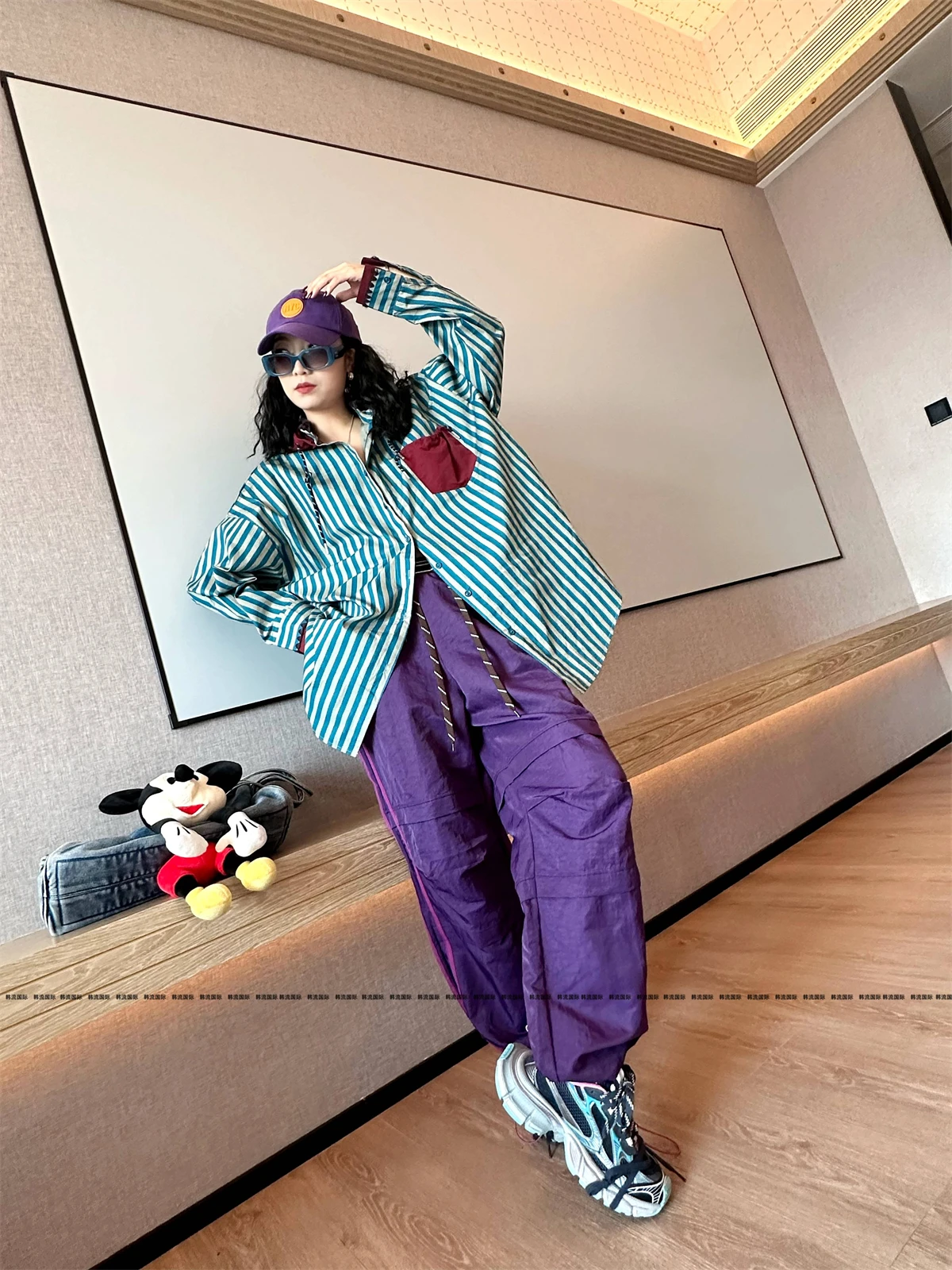 Oversize Shirt for Women 2025 Autumn New Cartoon Print Design Striped Shirt Mid-Length Loose Color-Block Hooded Top