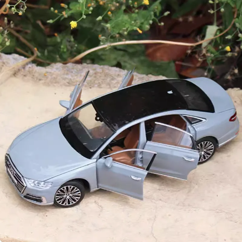 

Diecast 1:32 Scale Audi A8L Alloy Simulation Car Model Classic Adult Gift Decoration Collection Display Boys Toy Souvenir