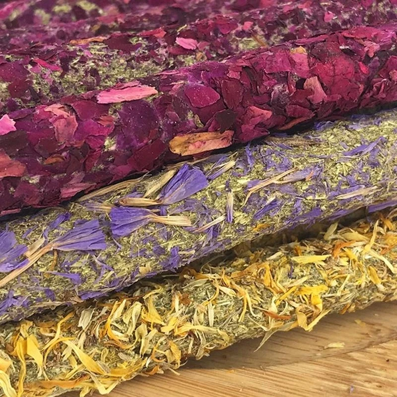 18pcs الهامستر مضغ ألعاب تيموثاوس لعصي القش بالإضافة إلى بتلات 3 نكهة ل