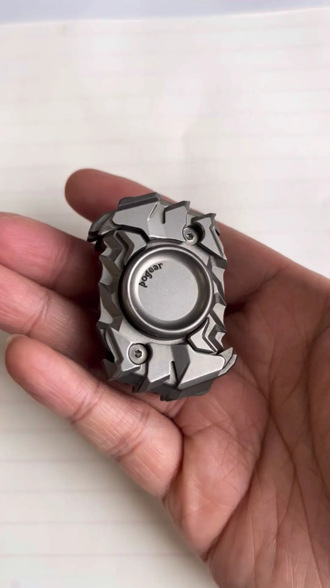 Used edc Pogear rare titanium alloy two page armor opening gyroscope decompression toy