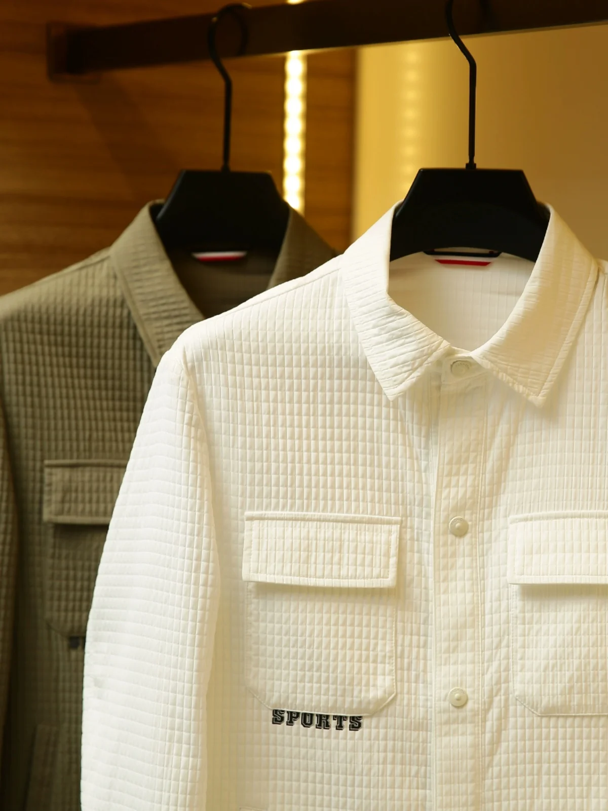 

Quali Corn Pattern Pleated Fabric Jaet Men's Faion Casual ape Coat Tidy Faionable Spring Autumn Wear