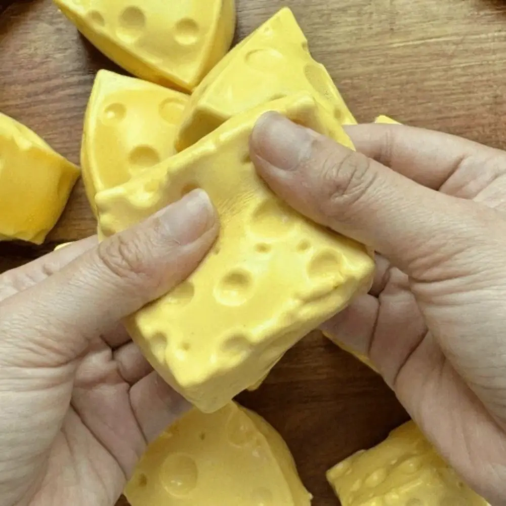 Portable Super Soft Cheese Squeezed Cube Anxiety Relief Realistic Slow Rebound Fidget Comfortable Yellow Squishy Stress Relief