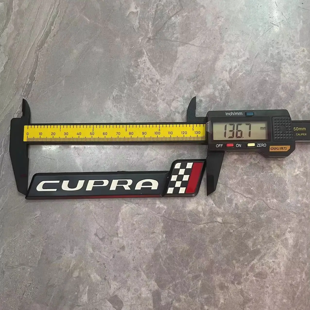 Cupra Letter Badge Emblem For Cupra Formentor Leon Born Tavascan Ateca Checkered Flag Car Side Fender Rear Trunk 3D Sticker