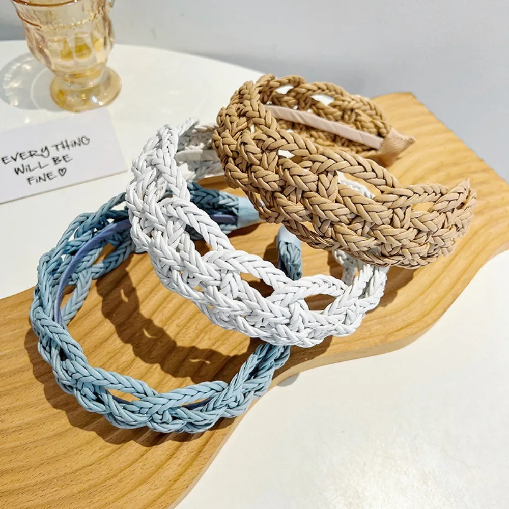 

Wide Side PU Leather Weave Hairband Headwear Solid Color Braid Headband Hollowed Out Geometric Weave Style Hair Hoop