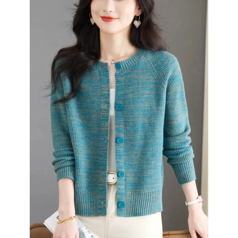 

Women's Solid Color Cardigan Round Neck Loose Style Knitted Sweater Jacket Button Long Sleeve Casual Elegant Top