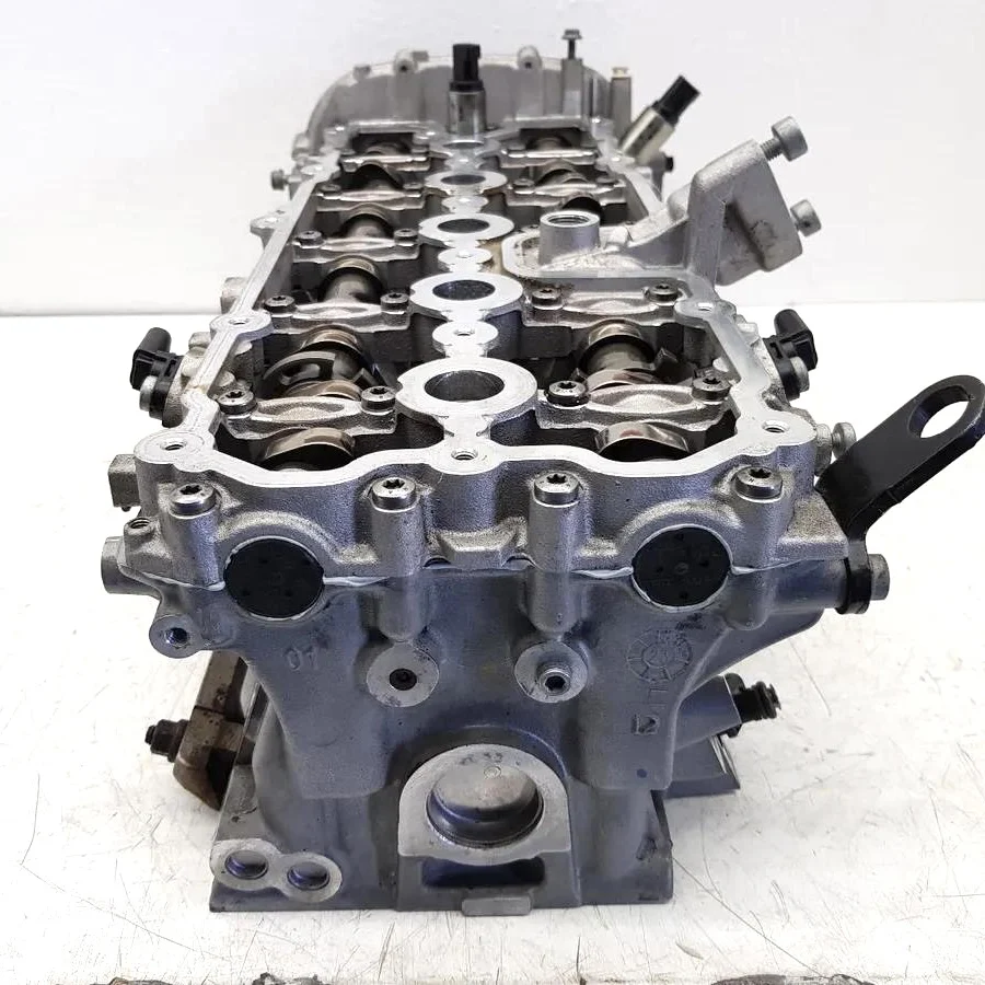 5.2L V10 CEH BUJ CSJ CKA 5.2 engine cylinder head   for LAMBORGHINI  huracan LP560  R8