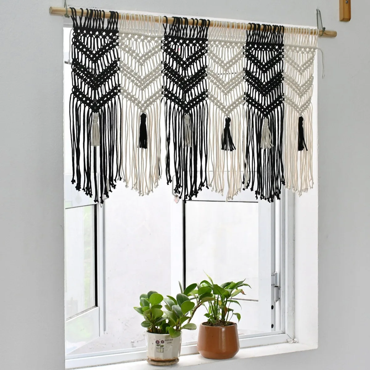 Nordic Handmade Weaving Tapestry Bohemian Background Wall Decoration Door Curtain Black and White Art Wall Carpet Window Curtain