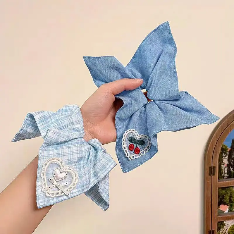 

1 Piece Embroidered Square Scarf Scrunchie - High-End Hair Tie for Girls, Suitable for Low Ponytails, Stylish Hair Accessory for