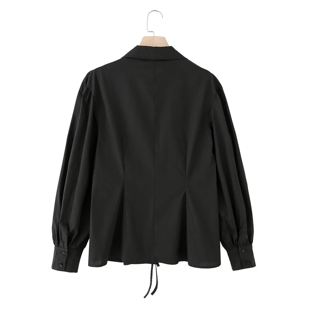 Jesienno-zimowa nowa odzież damska, bardzo prosty styl, koszula z kołnierzykiem, długim rękawem i ozdobną kokardą, wykonana z popeliny.