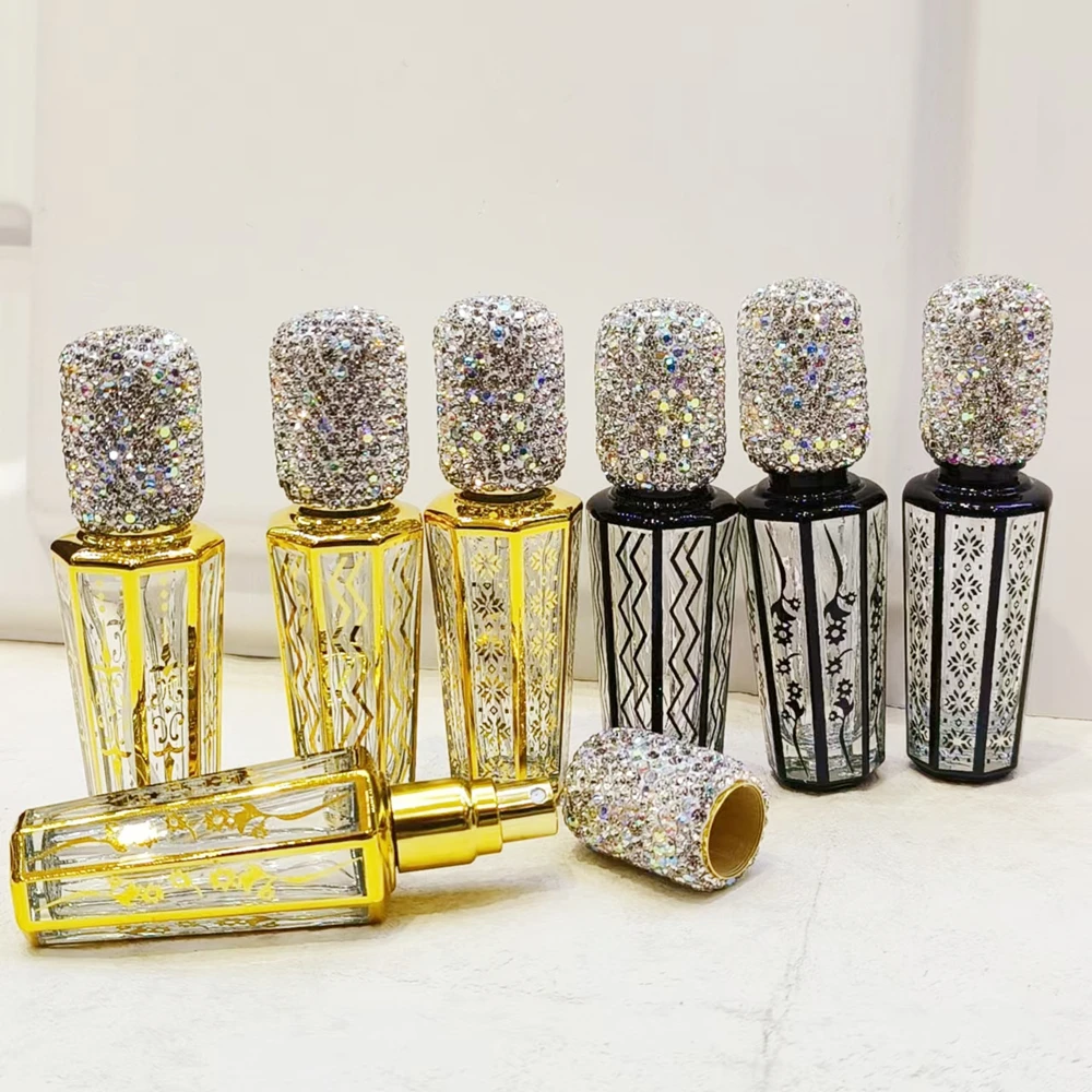 Perfume Dispensing Bottles with Rhinestone Refillable Glass Spray Vintage Gold Container Mini Travel Portable for Cosmetics 15ml