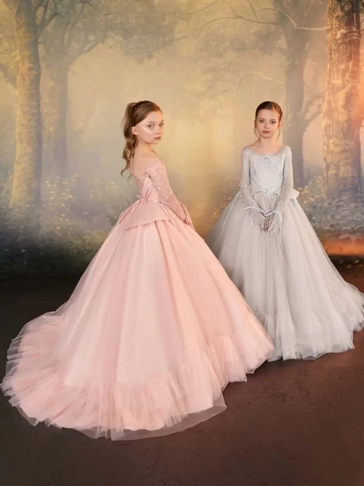 Vintage Pink Off‑Shoulder Flower Girl Dress Long Lace Sleeves Corset Design Ruffled Hem Floor‑Sweeping Wedding Pageant Birthday