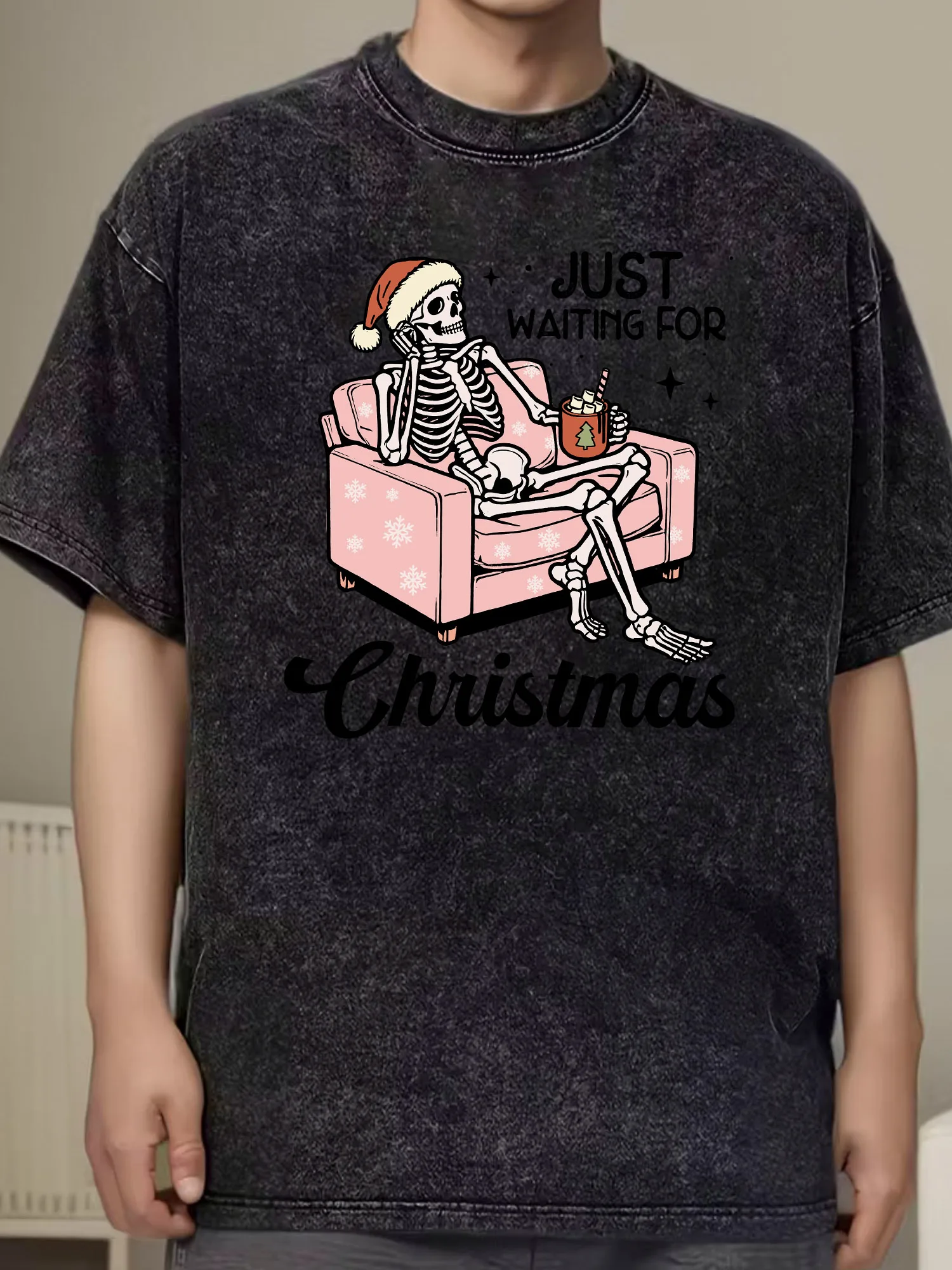 

Skeleton Waiting for Christmas Men's Cotton Oversized T-Shirt, Washed Graphic T-Shirt, Vintage Streetwear Tee for Summer