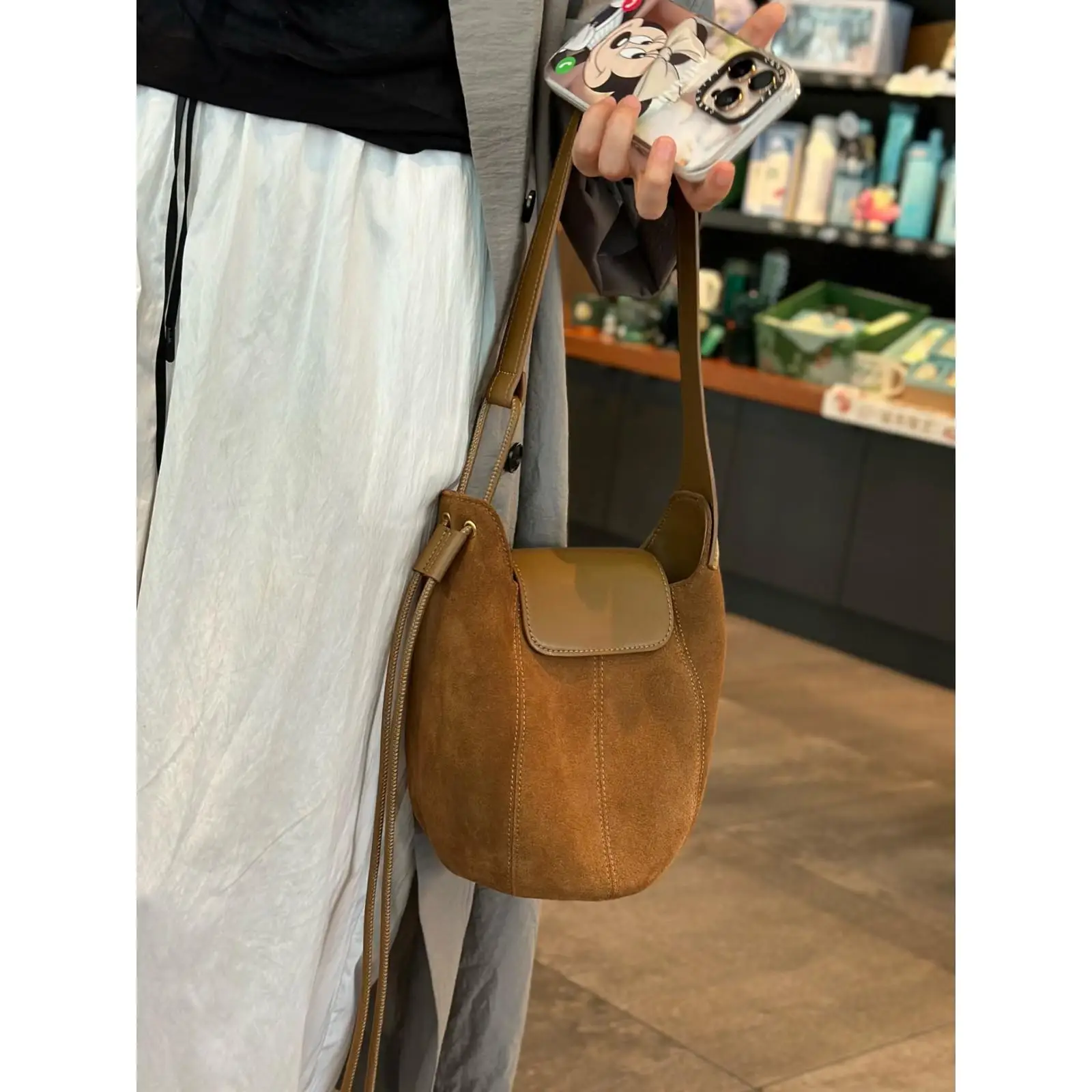 Retro Suede Pumpkin Shaped Women's Shoulder Bag Commuter Versatile Bag Trendy Crossbody Bag Fashionable And Practical