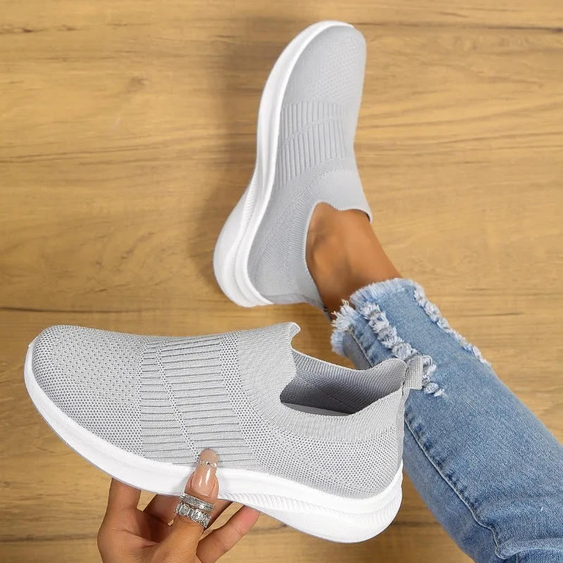 2024 Sneakers Women's Rhinestone-Embellished Platform Knit Running Shoes Crystal Soft Bottom Flat Breathable Mesh Sneakers Shoes