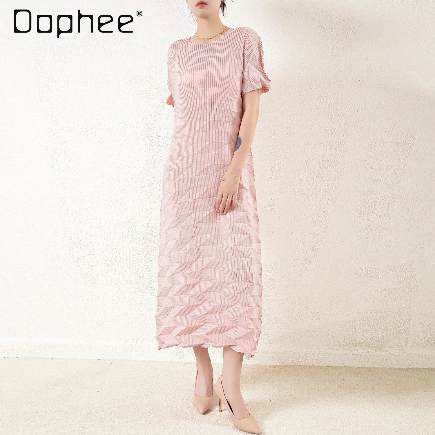 

Summer Large Size Pleated Green Dress Elegant 2024 New Summer Temperament Loose Solid Color Short Sleeve Pink Dresses for Women