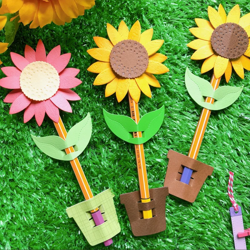 

KLJUYP Sunflower Metal Cutting Dies Stencils for DIY Scrapbooking/album Decorative Embossing DIY Paper Cards