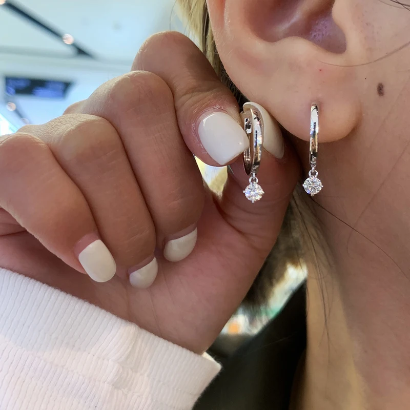 LUOWEND 100% 18K White Gold Earrings Fashion INS Style Real Natural Diamond Hoop Earrings for Women High Party Jewelry