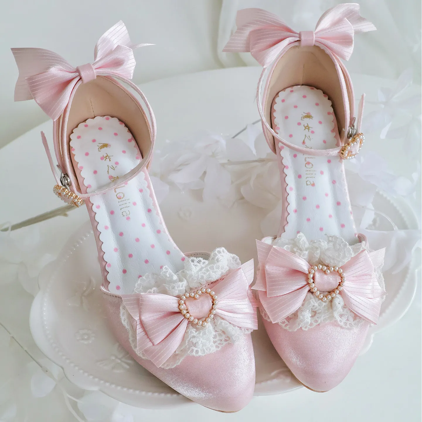 tacones-de-saten-lolita-para-mujer-sandalias-con-punta-en-pico-decoradas-con-lazo-de-encaje-estilo-princesa-kawaii-zapatos-de-tacon-con-correa-en-el-tobillo