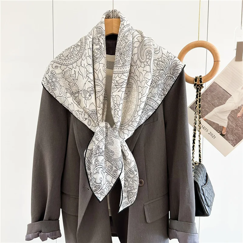 Wool scarf women's autumn and winter new temperament light luxury rhombus wool square scarf thin wool shawl