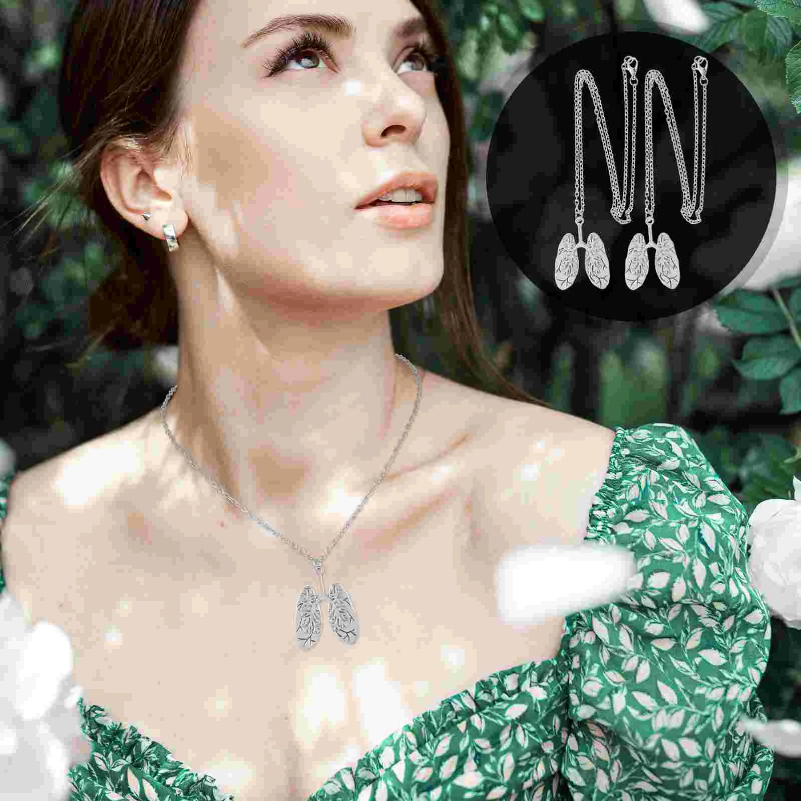 

2 Pcs Doctor Visceral Necklace Gold for Women Human Lungs Jewelry Decor Anatomy Pendant European and American Miss