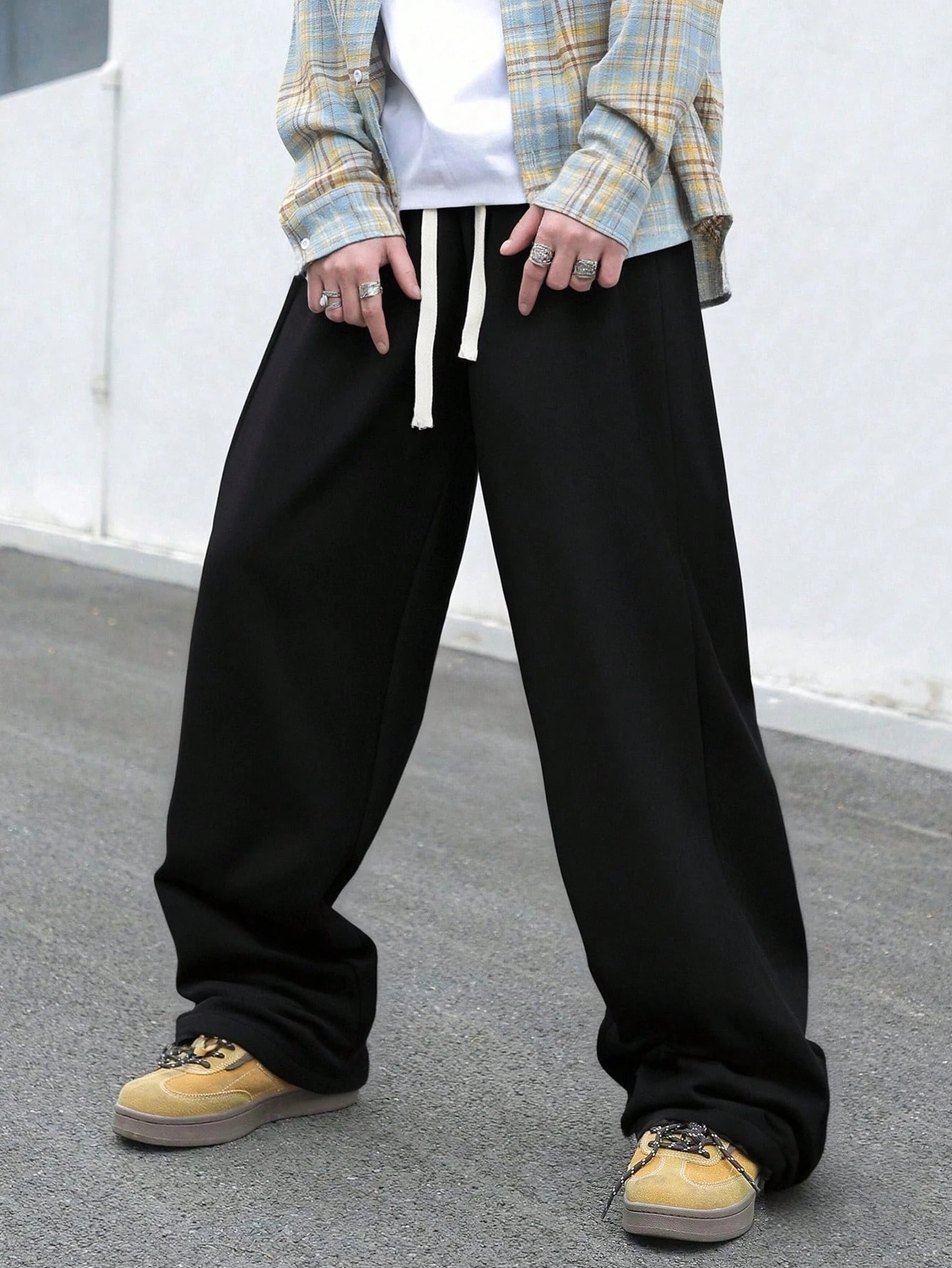 

Men's loose drawstring waist solid color casual sports pants suitable for daily wear autumn and winter trousers streetwear