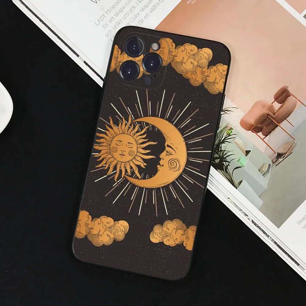 Simple Sun Moon Phone Case for iPhone 15 8 7 6 6S Plus X SE 2020 XR XS 14 11 12 13 Mini Pro Max Mobile Case