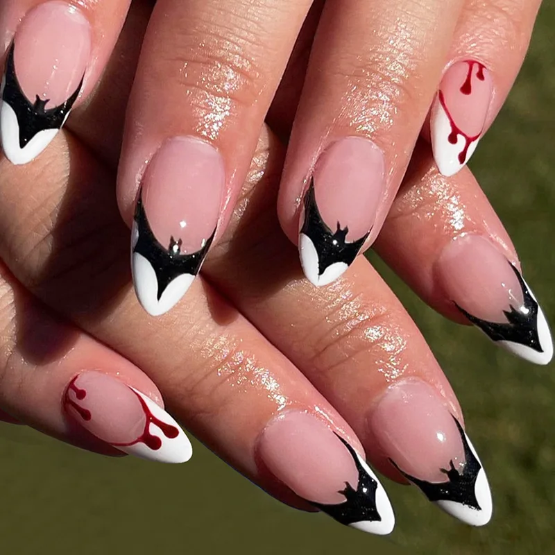 

Festive Bat Design Press On Nails 24Pcs, Short Almond Cat-Eye Nails, Ideal Gift for Halloween