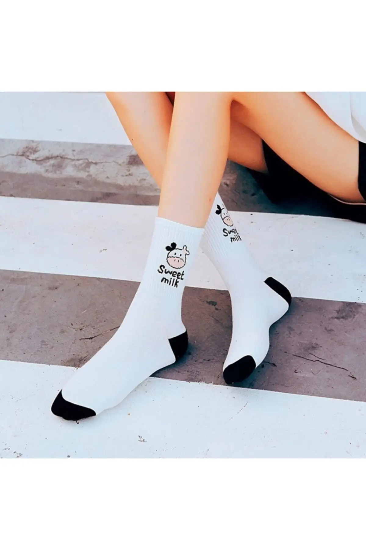 Women's 5 Pairs of Black and White Stripes,   Cow Pattern, Fun Tennis Socks Daily Use, Giftable, Free Shipping