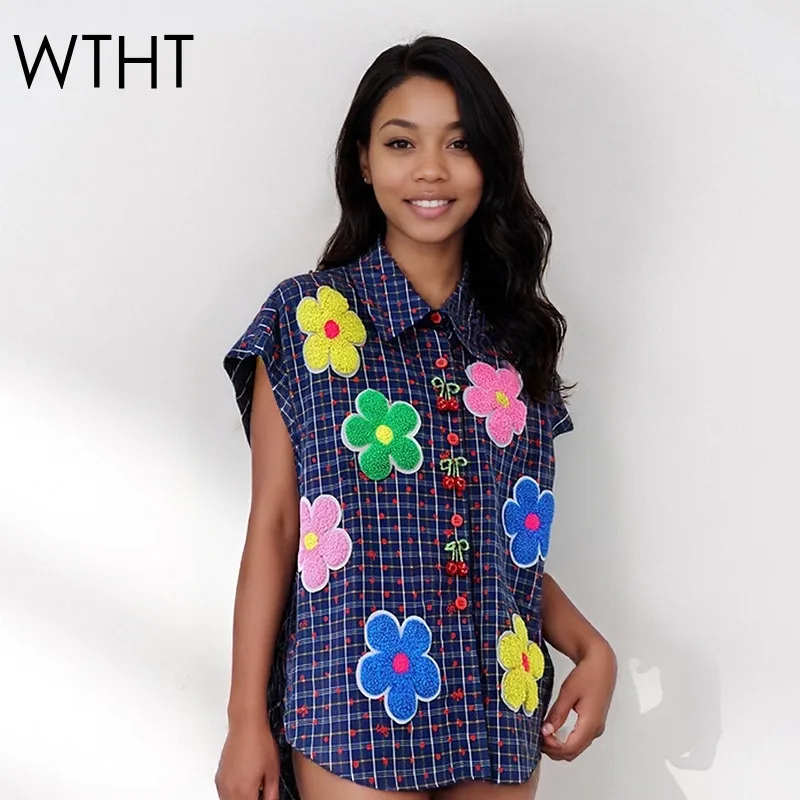 

WTHT 2025 Autumn New Fashion Women's Spliced Flower Plaid Sleeveless Shirt Trendy Lapel Loose Blouse Female 1LS2644