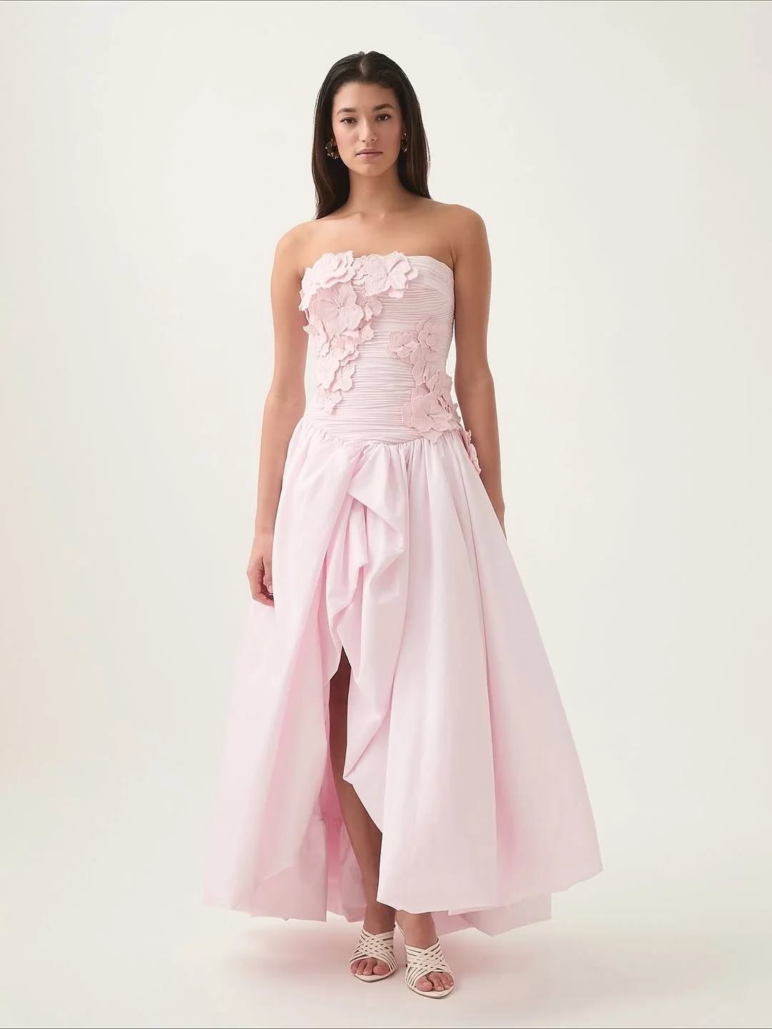 Customized A-Line Strapless Sleeveless Elegant Evening Dress Modern Delicate Bespoke Occasion Gowns High Quality Celebrity Gowns