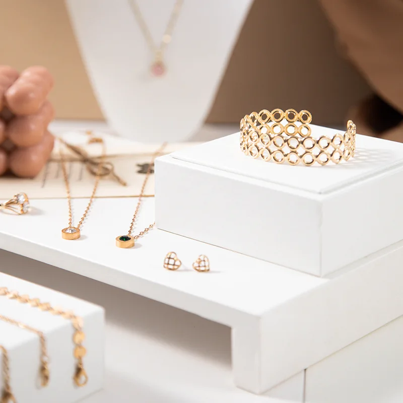 الأبيض بو نحى عرض المجوهرات حصيرة مجوهرات مكافحة مجلس حصيرة اللوح الأساسي عرض خزانة حصيرة علبة مجوهرات اليشم