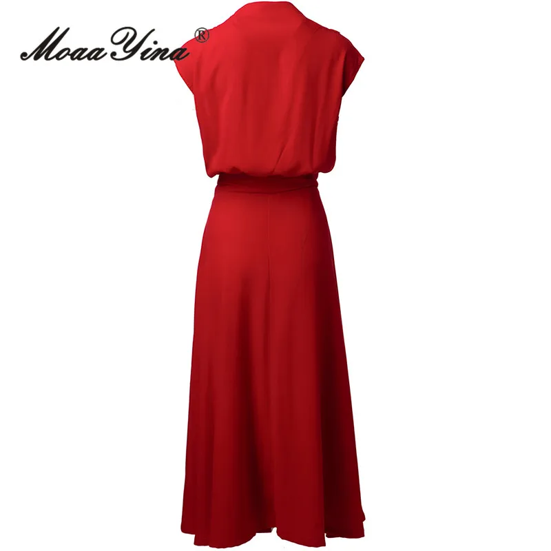 MoaaYina 2025 lente en zomer elegante high-end mouwloze gestapelde kraag + bloem geborduurde taille feestjurk