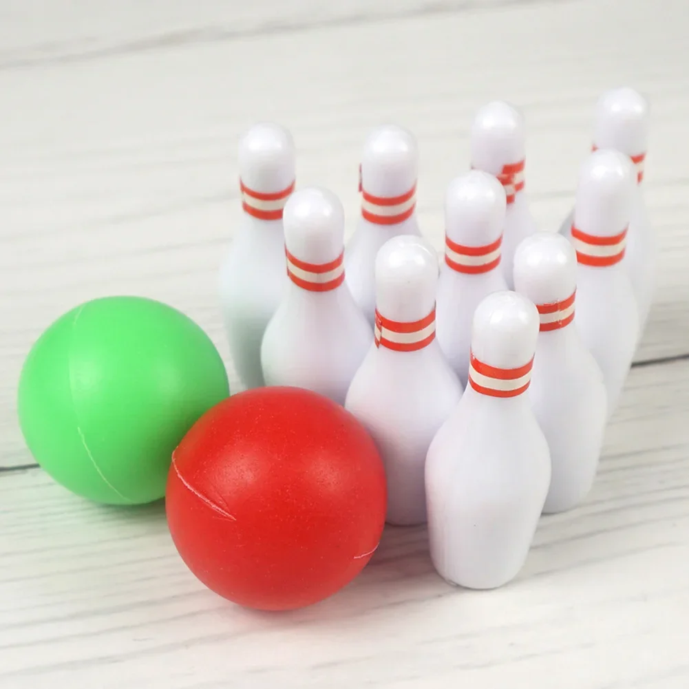 1/12 Miniature Bowling Sporting Goods Art Crafts Dollhouse Bowling Ball Toys Desktop Ornaments Christmas Gifts for Model Lovers