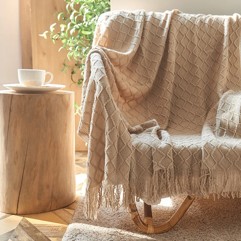 

Nordic Retro Diamond Knit Blanket - Soft Yellow Throw for Bed & Sofa, Cozy Cable Knit Coverlet, Handmade Home Decor (130x170cm)